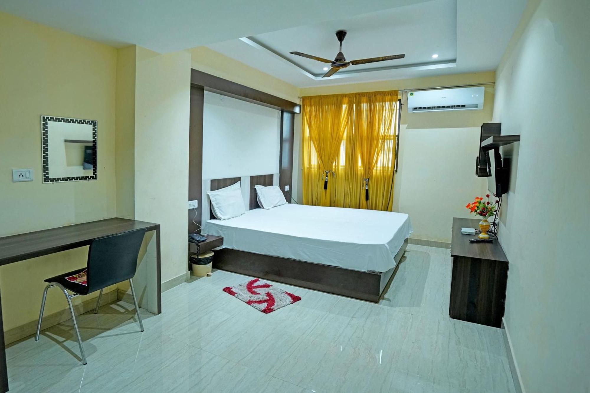 Hotel O Ss Palace Raipur  Bagian luar foto