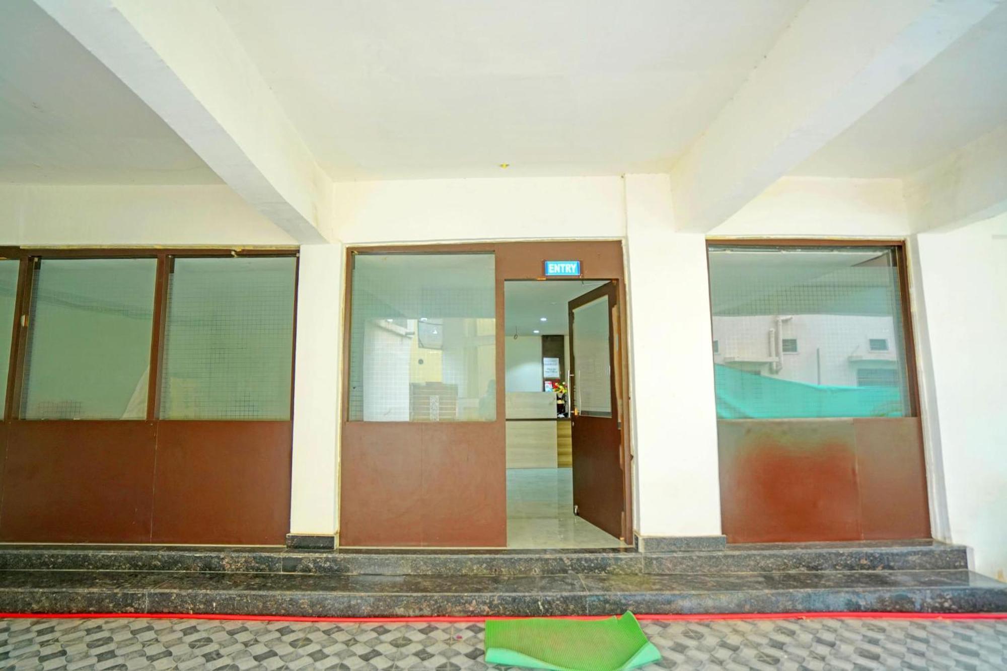 Hotel O Ss Palace Raipur  Bagian luar foto